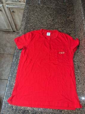 Victoria's Secret PINK Red Gold Logo Graphic Pocket T-Shirt Size S